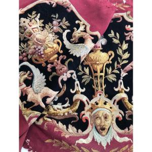 Textile Tapestry Trim Armchair XIXth Century Griffin Head Ducal Crown