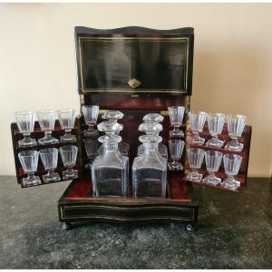 Cave à Liqueurs d'époque Napoléon III En Poirier Noirci Et Filets Laiton ; Vernis Au Tampon 