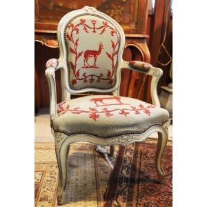 Chairs / Cabriolets - Louis XV Period