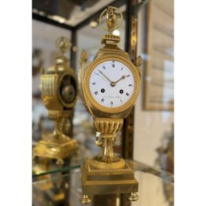 Gilt Bronze Shield-shaped Clock - Empire Period 