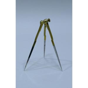 Compass With Three Legs In Its Case Made In France Circa 1850