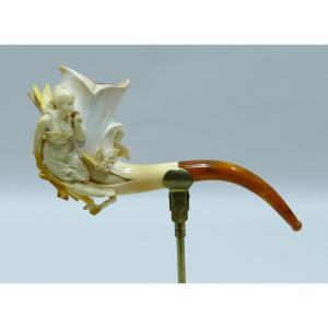 Meerschaum Pipe Representing A Winged Nymph And Eros