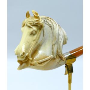 Powerful Meerschaum Pipe Depicting A Horse's Head