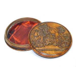 Pressed Wood Snuffbox Made Circa 1820/1830.