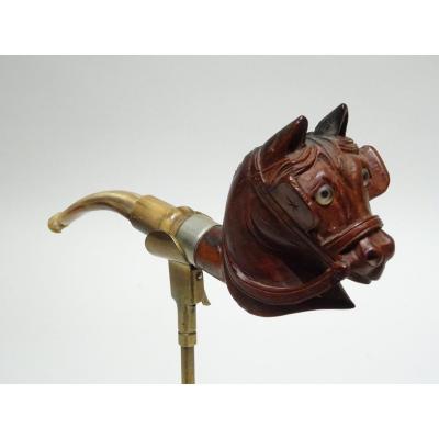 Pipe In Briar Representing A Horse With Its Blinders