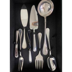 A Christofle Perle Model Cutlery Set Including 140 Pieces In Very Good Condition 