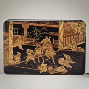 Napoleon III Paper Mache Box Decorated With A Japanese Battle Scene 19th Century