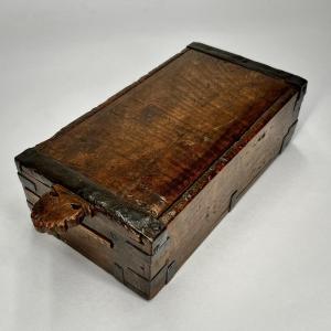 Wooden And Iron Money Changer's Box With Side Compartments, 18th - Early 19th Century