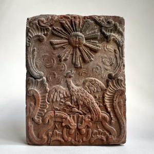 18th-century Terracotta Fireplace Brick Decorated With A Sun And Phoenix Motif - An 18th-century Curiosity