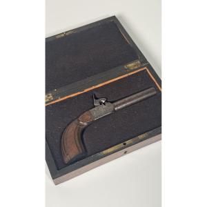 Small Travel Pistol, Also Known As A Coach Pistol, In Its Original Case – 19th Century