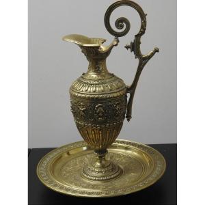Ewer And Its Basin In Bronze - XIX