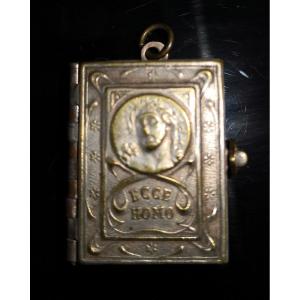 Silver Pendant On The Passion Of Christ