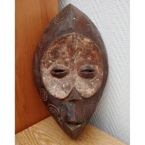 Kuba Mask - Democratic Republic Of Congo - Central Africa