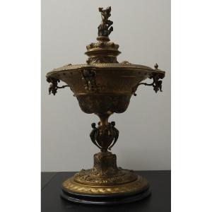 Cup On Pedestal With Cover In Gilt Bronze