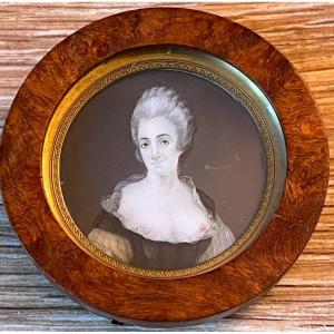 Lovely Miniature On Ivory Of An Elegant Young Nude Woman, 19th Century