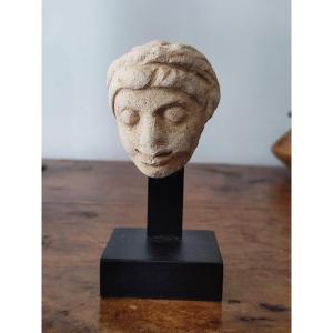 Small Head From Gandhara. 3rd Century 