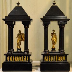 “caesar And Vercingetorix. » Pair Of Statuettes, Ancient Temples.