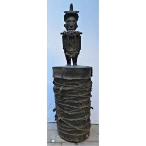 Fetish Teke With Its Box Congo