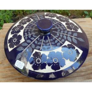 Art-deco Candy Box By Roger Mequinion