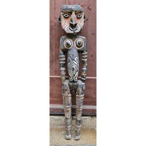 Statue Iatmul Sepik Oceania