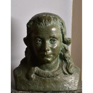 Yvonne Parvillée, Bust Of A Young Woman (circa 1925)