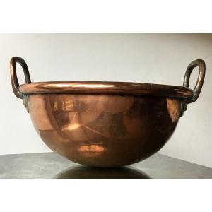 Cul De Poule In Polished And Varnished Copper, Early 19th