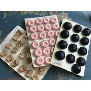 The Lot Of Trimmings Buttons, 1950s