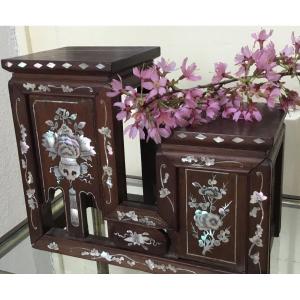 Display Stand In Exotic Wood And Mother-of-pearl Inlay, Indochina