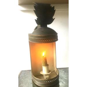 Painted Sheet Metal Wall Lamp In Helmet Shape 