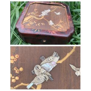 Japanese Box With Little Birds 