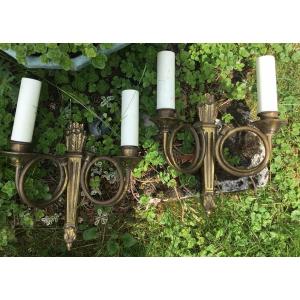 The Pair Of Small Wall Lights With Beam And Hunting Horn 