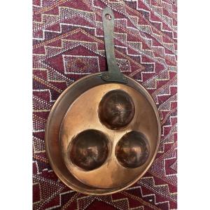 Copper Egg Pan