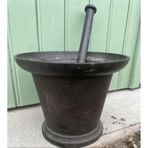 Large Cast Iron Pharmacy Mortar 
