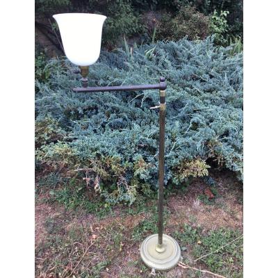 Adjustable And Adjustable Reading Lamp