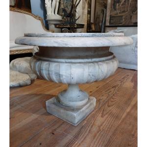 Pair Of Marble Basins, Italy 19th Century