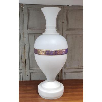 Large White Opaline Vase With Oriental Decor For The Turkish Market
