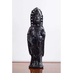 Guanyin, Serpentite, China, 19th/20th Century