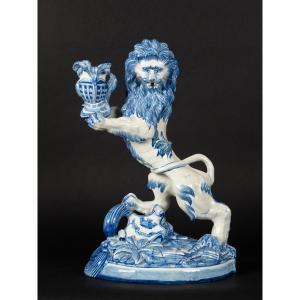 Lion - Candlestick, Earthenware, Saint-clément - Keller & Guérin, End Of The 19th Century.