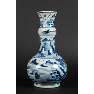 White And Blue Vase, Arita, Japan, Edo Period, 17th Century.