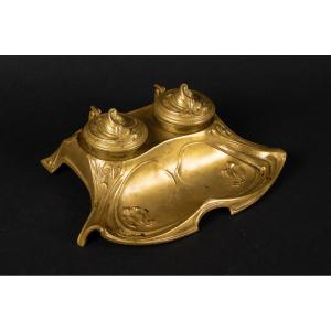 Bronze Inkwell, Art Nouveau, Circa 1900. 