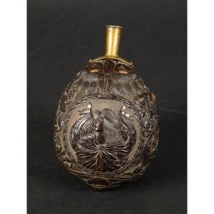 Powder Flask With Profile Of A Man, Coconut, 18th-19th Century. 