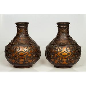 Pair Of Vases, Bronze, Japan, 19th Century