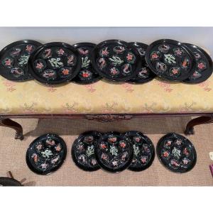 Oyster Dinner Service From Vallauris With 12 Plates And 1 Big Dish With Shellfish Decor