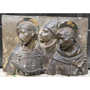 Stucco Bas-relief, St. Francis And St. Bruno Surrounding A Bishop. France, Late 19th Century
