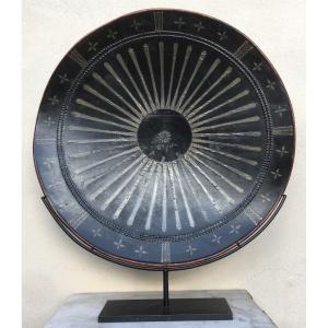 Ceremonial Katu Shield In Lacquered Wood. Indochina, Laos. Early 20th.