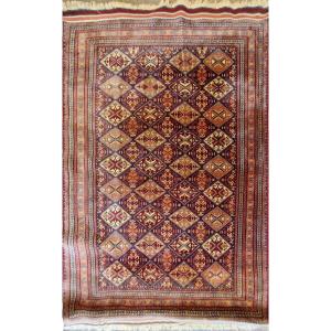 20th Turkmen Carpet 195 X 120 - No. 739