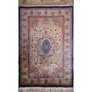 Collectible Rug Circa 1960 - Hereké Silk Rug - 73cmx47cm - N° 743