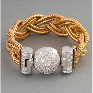 Vintage French Bracelet In Gold And Diamonds