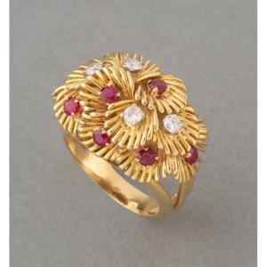 Van Cleef & Arpels Daisy Ring Year 1951