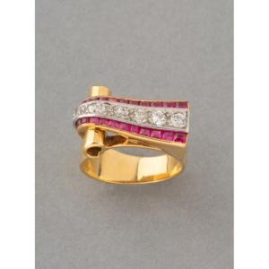 French Retro Ring In Gold And Diamonds